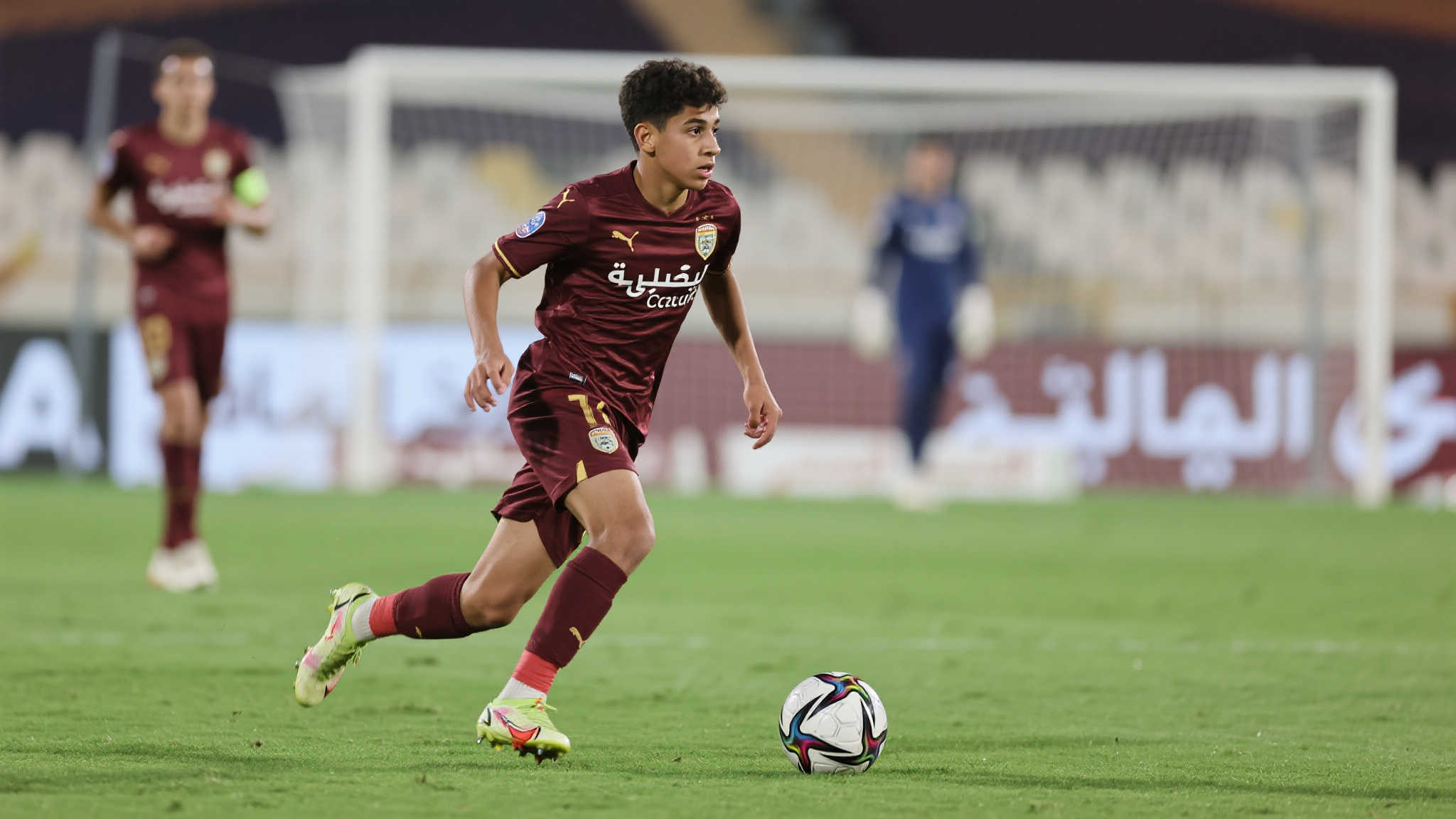 曼城迎战阿尔艾因:新援边翼首秀,哈兰德剑指金靴 不少专业人士指出,在揭幕阶段派遣新人上场并非贸然决